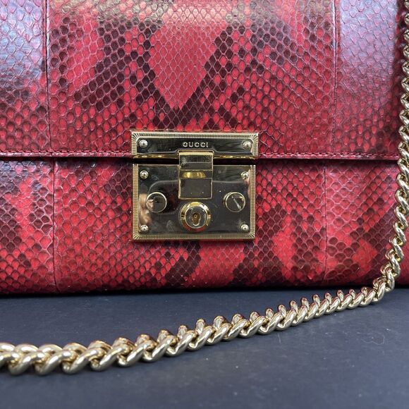 Gucci Red Padlock Shoulder Bag Small - Picture 2 of 16